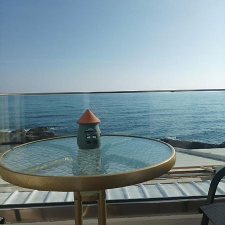 Beachfront Apartment Rethymnon Exterior foto